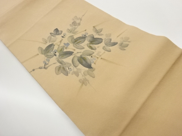 縮緬地金彩手描き枝葉模様名古屋帯